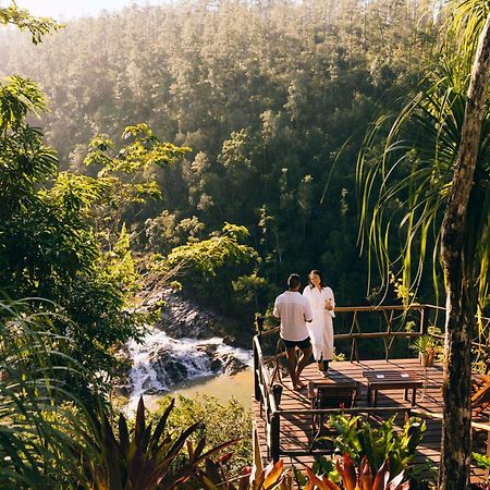 Gaia Riverlodge Unitedville 外观 照片
