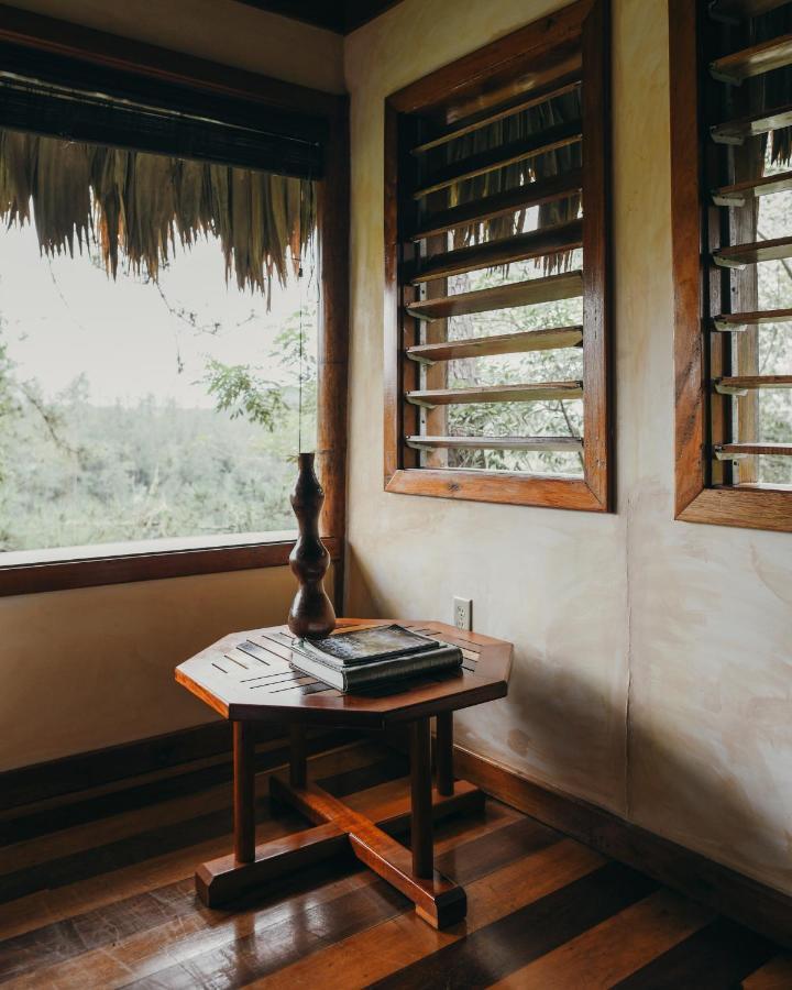 Gaia Riverlodge Unitedville 外观 照片