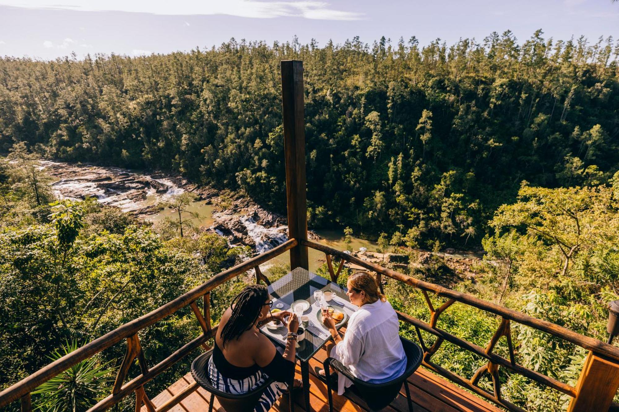 Gaia Riverlodge Unitedville 外观 照片
