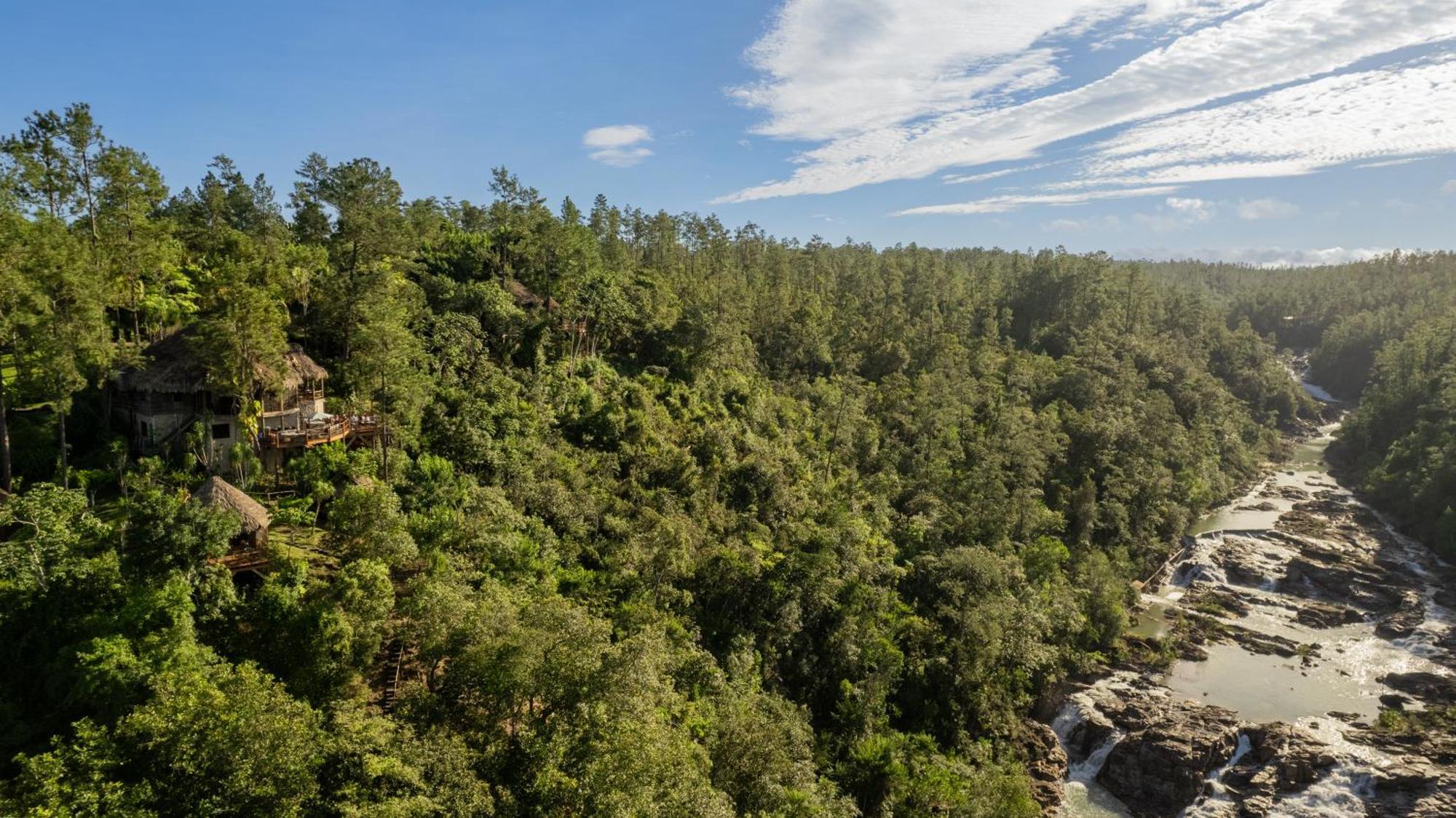 Gaia Riverlodge Unitedville 外观 照片